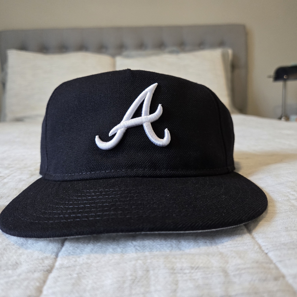 New Era Retro Crown Atlanta Braves Fitted Navy Size 7 1/8